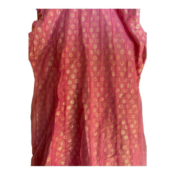 Chic Kurta in Pink & Gold - Picture 12 of 12